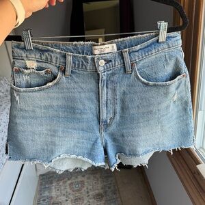 A&F The Mom Short High Rise Women's Shorts